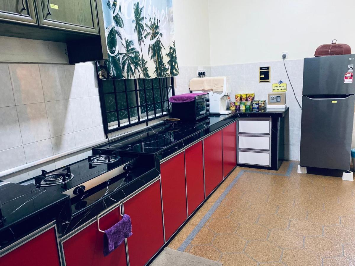 Casa Drezqi Homestay Melaka Private Pool エクステリア 写真