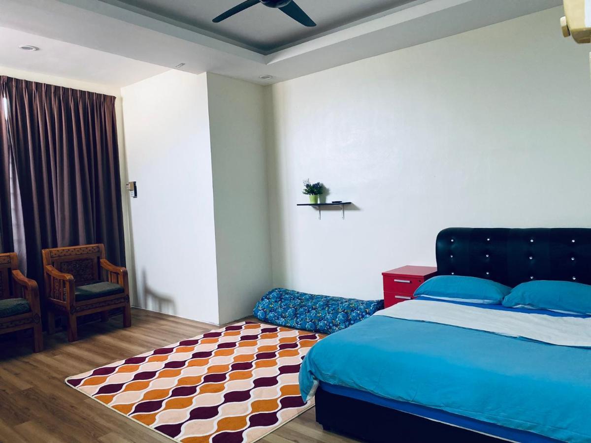 Casa Drezqi Homestay Melaka Private Pool エクステリア 写真