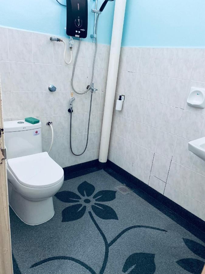 Casa Drezqi Homestay Melaka Private Pool エクステリア 写真